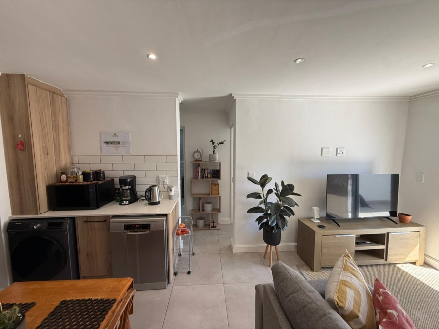To Let 2 Bedroom Property for Rent in Durbanville Western Cape